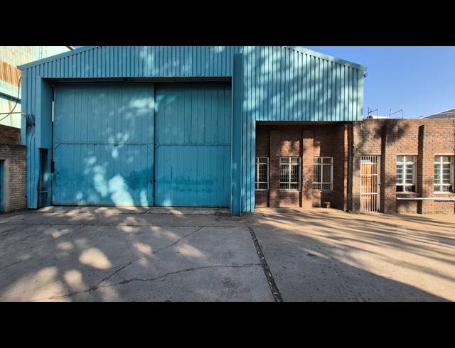 1,000M² FACTORY TO LET IN ANDERBOLT